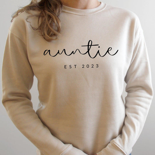 Auntie Est 2023 Drop Shoulder Sponge Fleece Crewneck Sweatshirt (Cursive 2)