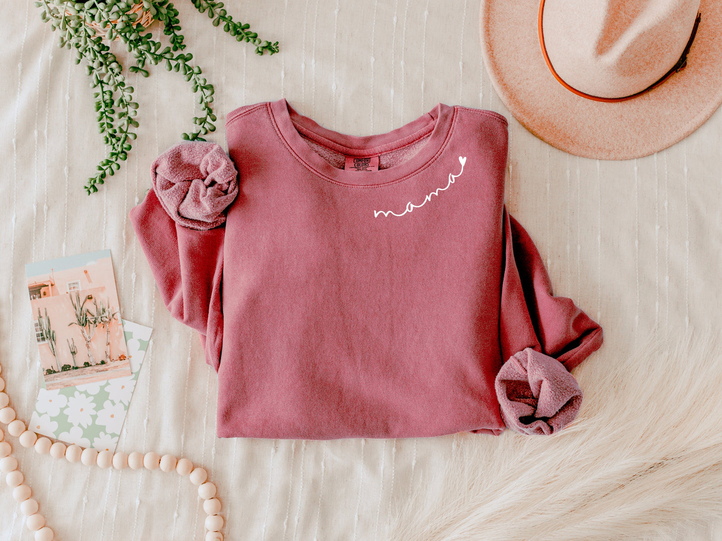 Mama heart Garment Dyed Comfort Colors Sweatshirt (Neck around)