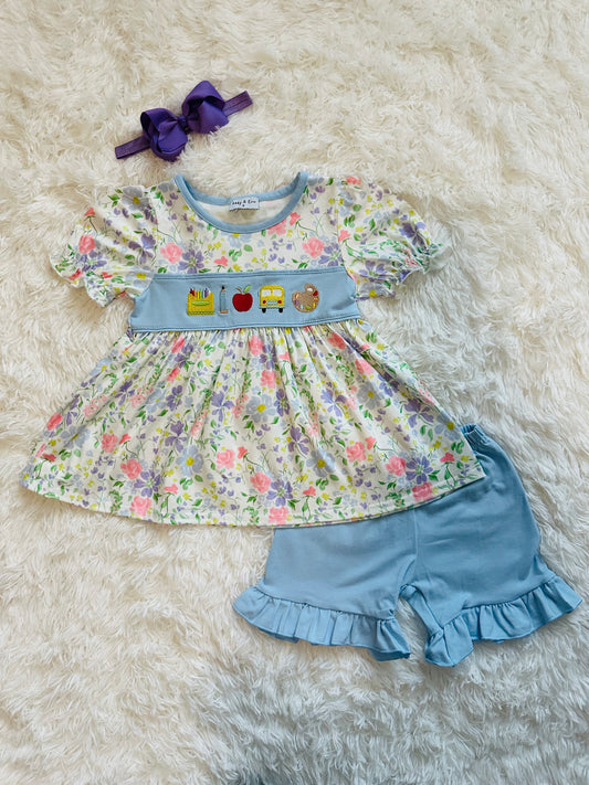 Floral print crayon apple embroidery ruffle shorts set