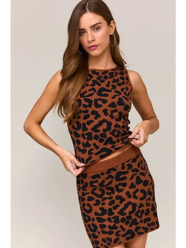 Sleeveless Boat Neck Leopard Pattern Sweater Top and Skirt