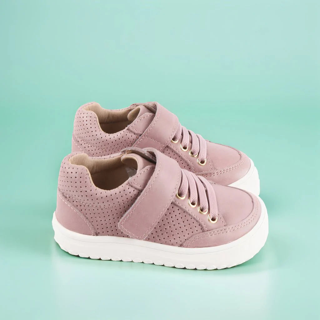 The Play Perfect Low Top